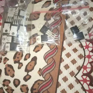 LM7812 L7812CV 7812 Original 1.5A Positive Voltage Regulator 12V TO220