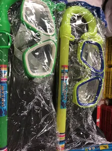 Kacamata snorkeling anak