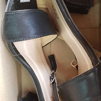 Product Review of Paket Bundling 3set kacamata+tas Laura+hak tahu dhl 5cm Sandal Wanita from Tokopedia customer review 0