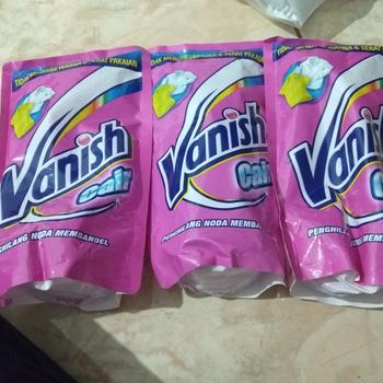 Product Review of Vanish Liquid Refill 750ml from Tokopedia customer review 0