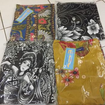 Product Review of Daster 19 pendek lengan 3/4 kencana ungu original lebel biru from Tokopedia customer review 0