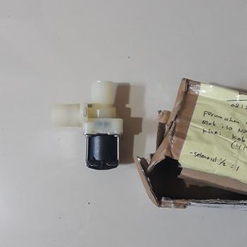 Product Review of Selenoid Valve Plastik Drat 1/2" x 1/2" Drat AC 220-240 Volt Air from Tokopedia customer review 0
