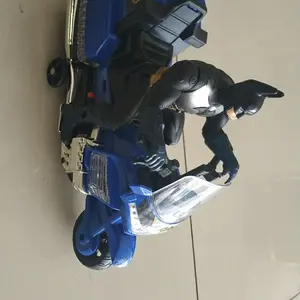 Mainan Sepeda Motor Batman With Flashing Colorful Lights