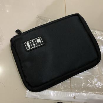 Product Review of BudgetGadget Tas Gadget Organizer Pouch Travel Bag Portable Case from Tokopedia customer review 1
