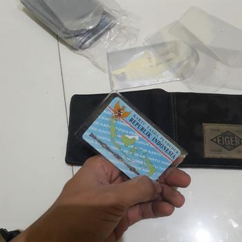 Product Review of Cover EToll Plastik Sampul KTP Bungkus Mika SIM Pelindung Kartu Nama from Tokopedia customer review 0