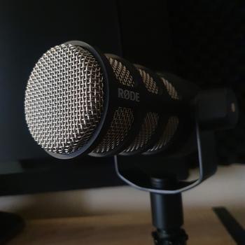 Product Review of Microphone Rode PodMic                      . from Tokopedia customer review 0