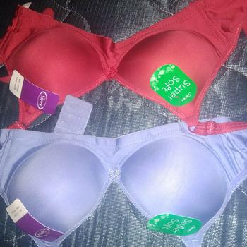 Product Review of Bra SOREX Super Soft Tanpa Kawat Aneka Warna TIPE 17238 from Tokopedia customer review 0