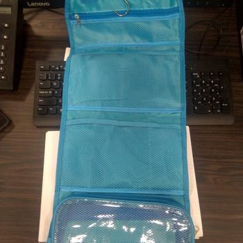 Product Review of 01 NEW KOREA TRAVEL TOILETRIES BAG TAS WC TOILET KOSMETIK TRAVEL MANDI from Tokopedia customer review 0