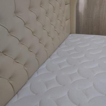 Product Review of Uniland Springbed Rivera Pillowtop Tiffany Full Set Kasur Spring Bed from Tokopedia customer review 1