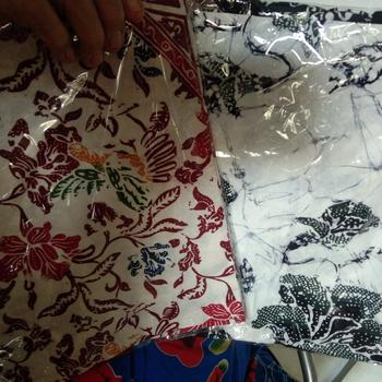 Product Review of TAPLAK MEJA TAMU BULAT BATIK MOTIF CUIRI from Tokopedia customer review 0