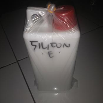 Product Review of Silikon Emulsion / Semir Ban 1 Liter from Tokopedia customer review 0