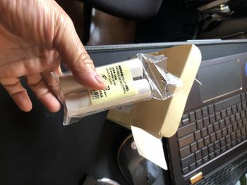 Product Review of PORTABLE LINT ROLLER REFILL MUJI || ISI ULANG PEMBERSIH from Tokopedia customer review 0
