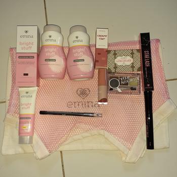 Product Review of Emina Star Lash Aqua Mascara 5 g - Lentik dan Natural Mudah Dibersihkan from Tokopedia customer review 0