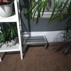 Rak Pot Bunga Minimalis - Rak Tanaman - Unik Baja Ringan 40cm