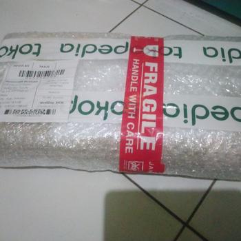 Product Review of Wallpaper Sticker Dinding KOREA PREMIUM KUALITAS BAGUS 45cm x 10meter from Tokopedia customer review 0