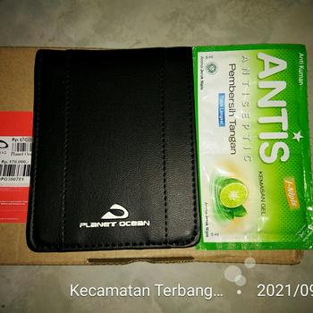 Product Review of Dompet Lipat Pria Planet Ocean Hitam Original - PO02 from Tokopedia customer review 0