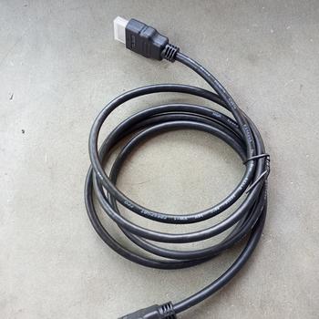 Product Review of KABEL HDMI 1,5 METER HIGH QUALITY NEW BARU BUATAN PABRIK from Tokopedia customer review 0