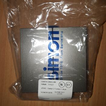 Product Review of SIMON I7 GREY SAKLAR SERI 2 GANG 1 WAY SWITCH from Tokopedia customer review 1