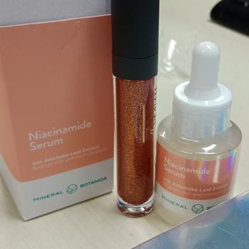 Product Review of Mineral Botanica Niacinamide Serum With Artichoke Leaf Extract 20ml Vitamin Essence from Tokopedia customer review 1