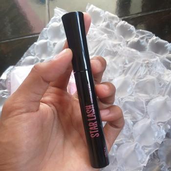Product Review of Emina Star Lash Aqua Mascara 5 g - Lentik dan Natural Mudah Dibersihkan from Tokopedia customer review 0