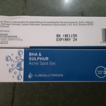 Product Review of Erha Acne Spot Gel Care Lab 10g Obat Jerawat from Tokopedia customer review 0