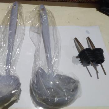 Product Review of Pourer botol / wine pourer / penutup botol minuman / tutup botol from Tokopedia customer review 0