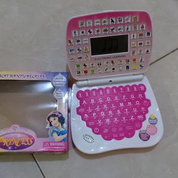 Product Review of Mainan Edukasi Anak Laptop Karakter Mini 4 bahasa Fitur layar Toys Alat Perempuan from Tokopedia customer review 1