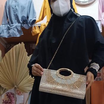 Product Review of Tas Pesta Kondangan Wanita Import Premium Kekinian Mewah Elegan Terbaru Crystal Clutch Bag 88533 from Tokopedia customer review 1