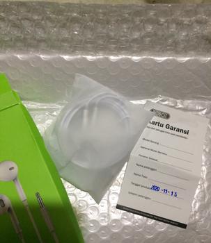 Product Review of ROBOT Headset RE10 Wired Headset Wired Earphone Bass Original - Garansi Resmi 1 Tahun (RE10) [ BISA COD ] Headphone from Tokopedia customer review 0