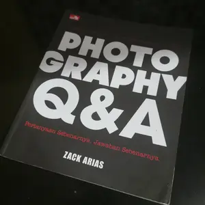 Buku "Q&A Photography"