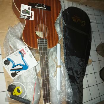 Product Review of ORIGINAL UKULELE COWBOY TENOR NATURAL FREE TAS PICK SENAR CADANGAN from Tokopedia customer review 1