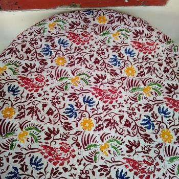 Product Review of TAPLAK MEJA TAMU BULAT BATIK MOTIF CUIRI from Tokopedia customer review 0
