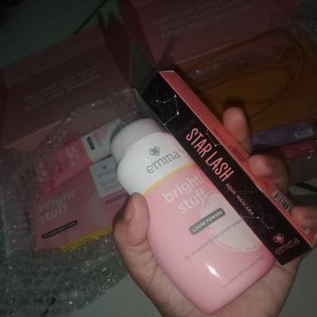 Product Review of Emina Star Lash Aqua Mascara 5 g - Lentik dan Natural Mudah Dibersihkan from Tokopedia customer review 1