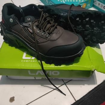 Product Review of Sepatu Safety Original Bahan Kulit Full Jahit Anti Slip Lavio E95 from Tokopedia customer review 0