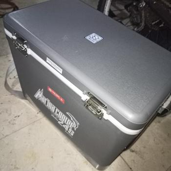 Product Review of (KHUSUS GOJEK) COOLER BOX MARINA 24S LION STAR Cool Box Ice Tempat Es from Tokopedia customer review 0
