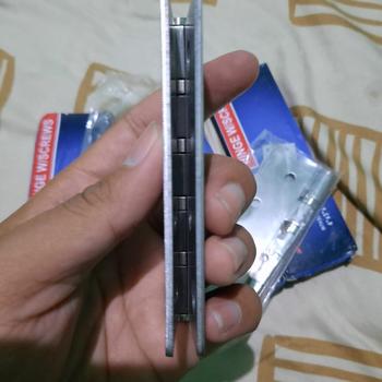 Product Review of Engsel Tebal SOLIGEN 4" Stainless ENGSEL JENDELA PINTU 4 INCH from Tokopedia customer review 2