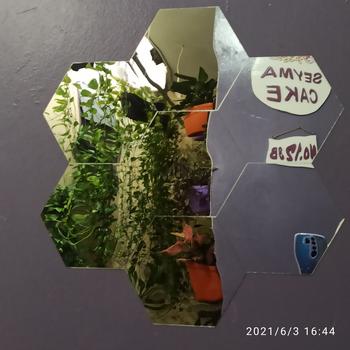 Product Review of Hiasan Dinding Acrylic HEXAGONAL Impor Mirror Wall Stiker from Tokopedia customer review 1