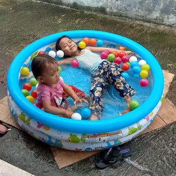 Product Review of Kolam Renang Karet Anak/Bayi Murah Jumbo Besar 122cm Free Pompa from Tokopedia customer review 0
