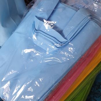 Product Review of Tas Spunbond Handle uk 25x35x8 / Goodie Bag / Tas Kain Polos from Tokopedia customer review 0