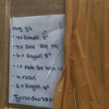 Product Review of Engsel Tebal SOLIGEN 4" Stainless ENGSEL JENDELA PINTU 4 INCH from Tokopedia customer review 3