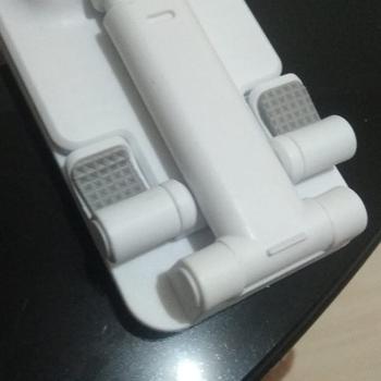 Product Review of Holder Hp Meja Dudukan Hp Meja Stand Hp Universal Stand Meja HD23 Lazypop Handphone PREMI from Tokopedia customer review 0