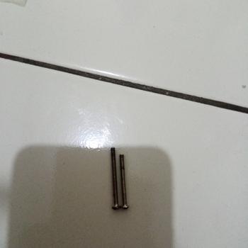 Product Review of ￼screw sekrup baut pickup gitar bass elektrik hitam chrome gold 2.5mm humbucker emg seymour duncan from Tokopedia customer review 0