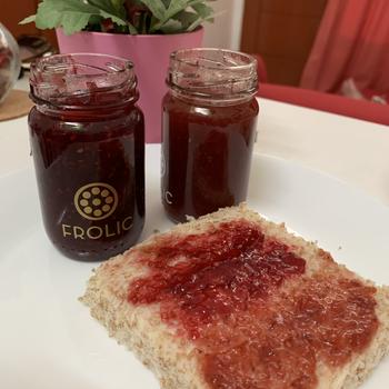 Product Review of FROLIC Selai Buah Stroberi - Strawberry Jam from Tokopedia customer review 0