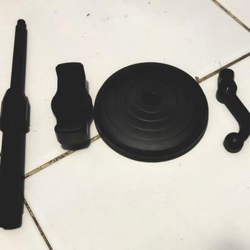 Product Review of STAND HP ADJUSTABLE UNIVERSAL / HOLDER MEJA / HOLDER STAND LIVE  / STAND HP ROTARI 360 STAND HP HD25 / STAND HD25 from Tokopedia customer review 3