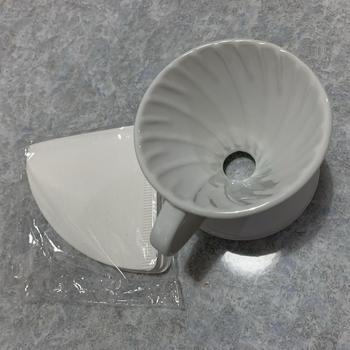 Product Review of Paket Alat Kopi V60 Dripper Keramik + Paper Filter 40pcs from Tokopedia customer review 0