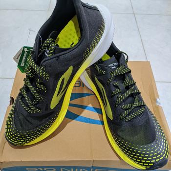 Product Review of Sepatu 910 Nineten Haze 1.5 - Hitam/Hijau Neon/Putih (Running) from Tokopedia customer review 0