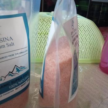 Product Review of (Asli)Garam Himalaya Ibnu Sina 1 kg Original Himalayan Pink Salt Pure Super Fine Natural Organic Premium Himalayan Salt 1kg from Tokopedia customer review 2