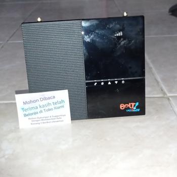 Product Review of Modem WiFi Bolt BL100 Bolt Helios Unlock 4G Telkomsel Smartfren Byu Kondisi Normal from Tokopedia customer review 0