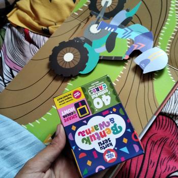 Product Review of Flash Card Kartu Seru BENTUK & WARNA (wipe-clean bisa tulis hapus) (Bhs Indonesia, Inggris & Arab) from Tokopedia customer review 0
