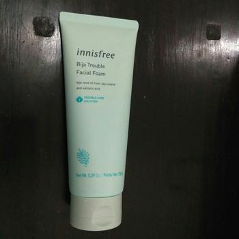 Product Review of Innisfree Bija Trouble Cleansing Foam 150g - Cleanser from Tokopedia customer review 1